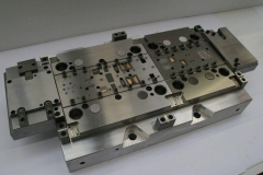 Folgeverbundwerkzeug-in-modularer-Bauweise-3